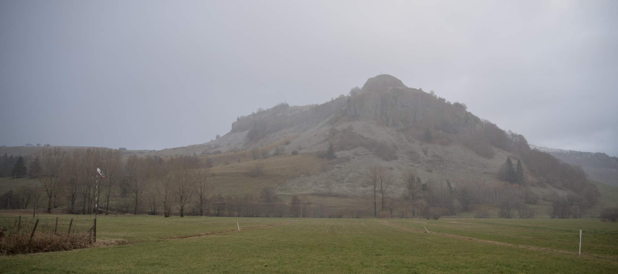 Rocher de Laqueuille - Dienne - Cantal novembre 2023